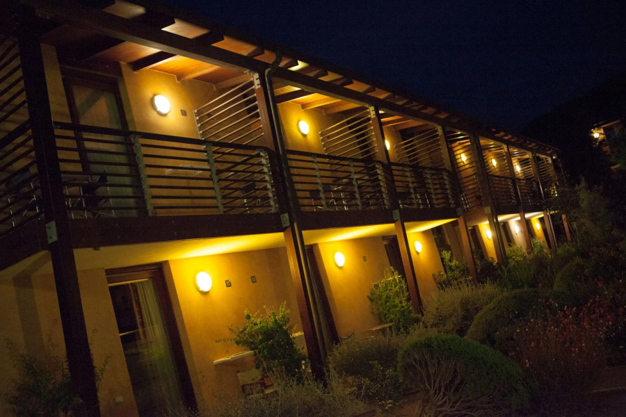 Canado Family Hotel