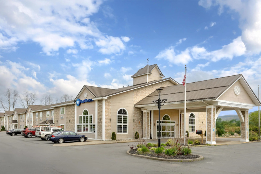 Best Western Cooperstown Inn & Suites