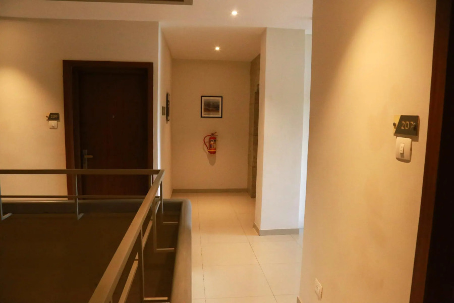 Hotel Picnic, Manjeri