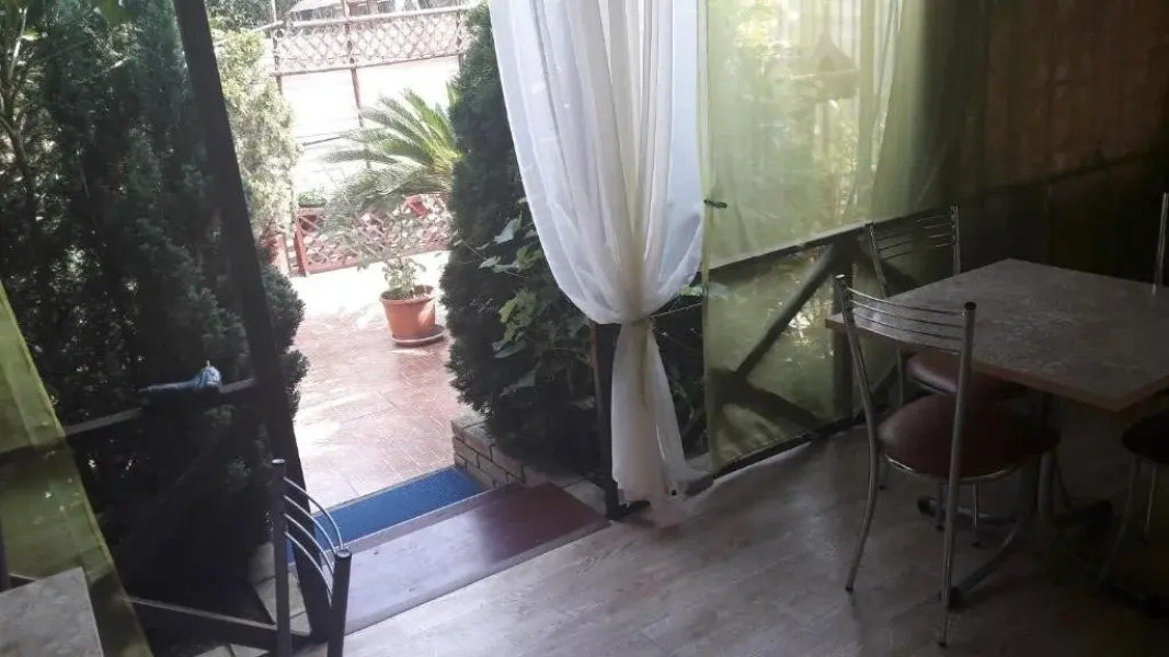 Lazurniy Guest House