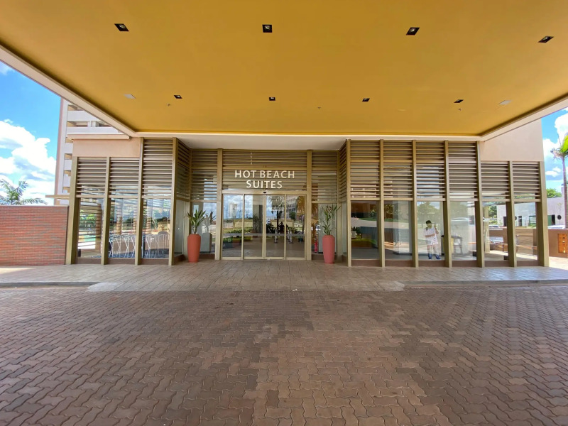 Hot Beach Suites