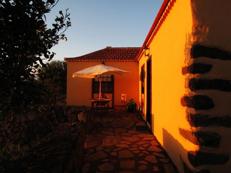 Casa Rural Los Hondos by Isla Bonita