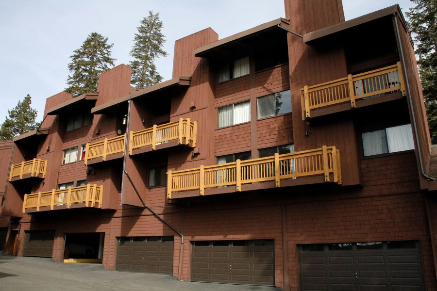 Mammoth Ski & Racquet Club