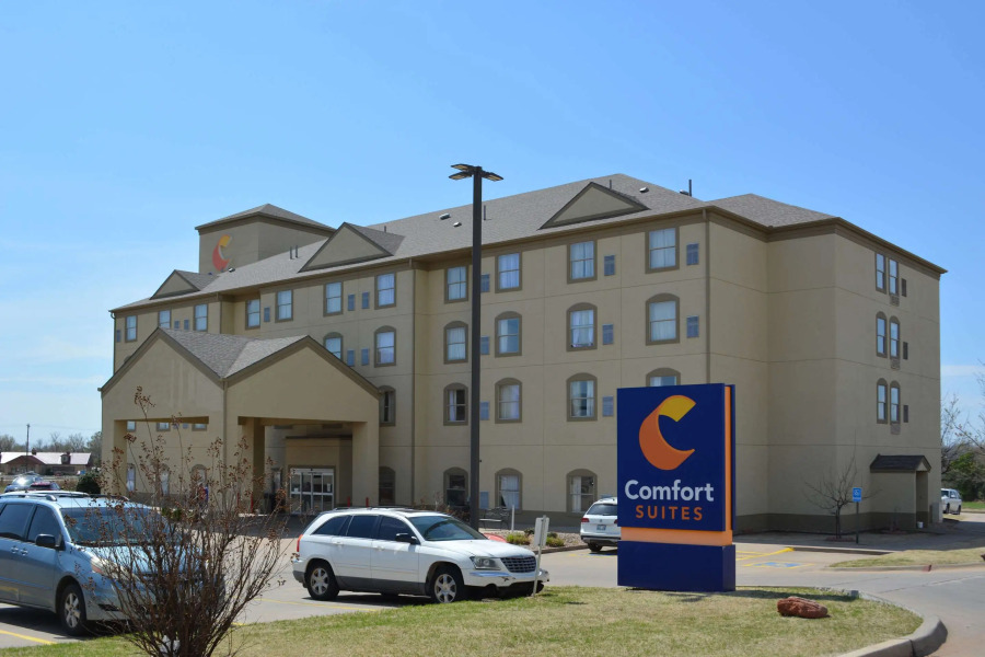 Comfort Suites Yukon - SW Oklahoma City
