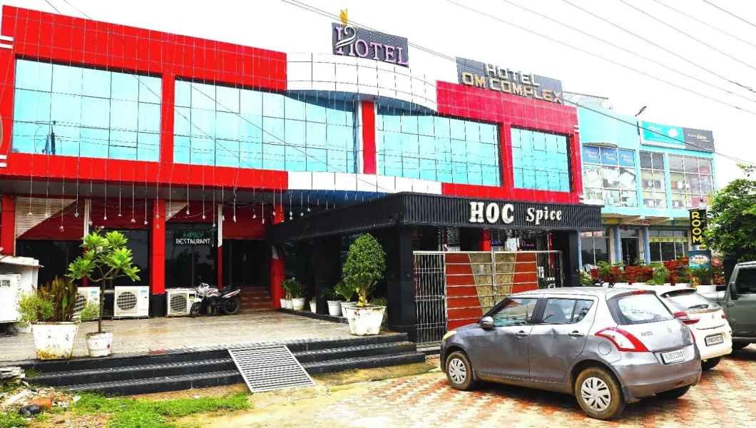 Hotel Om Complex