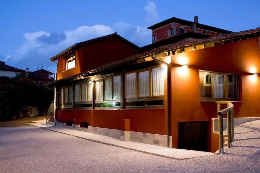 Hotel y Apartamentos El Camín