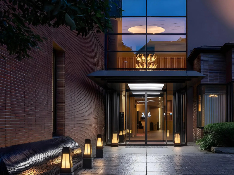 Loisir Hotel Classic Garden Kyoto Sanjo