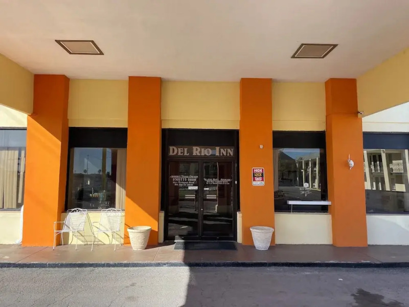 Del Rio Inn
