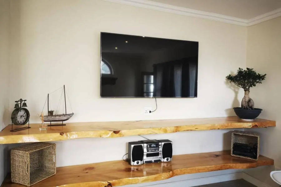 The Blue Horizon House