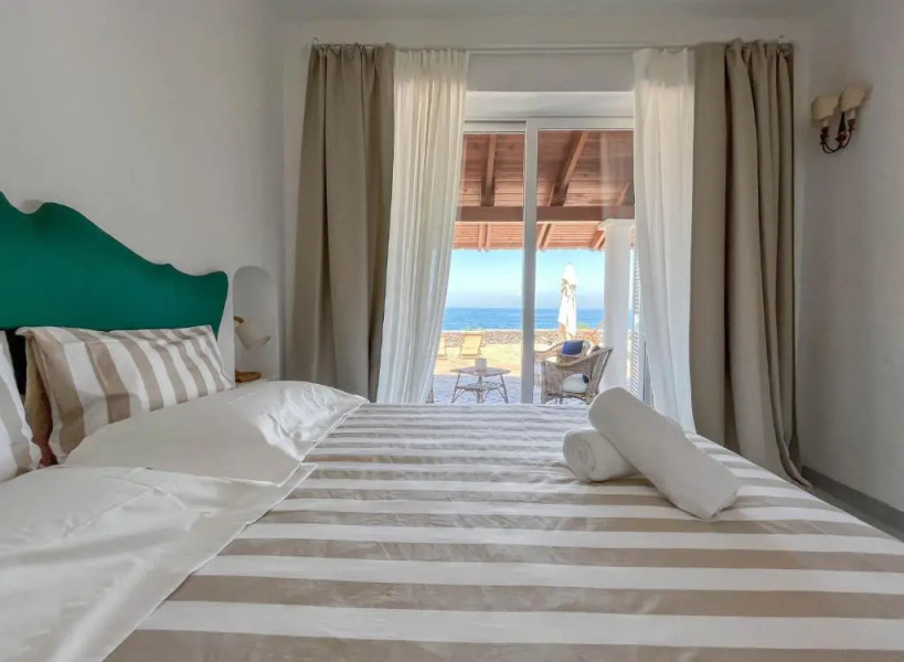 Nelinda Waterfront Accommodation (Adults Only)