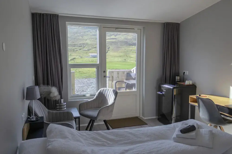 Urðartindur Guesthouse