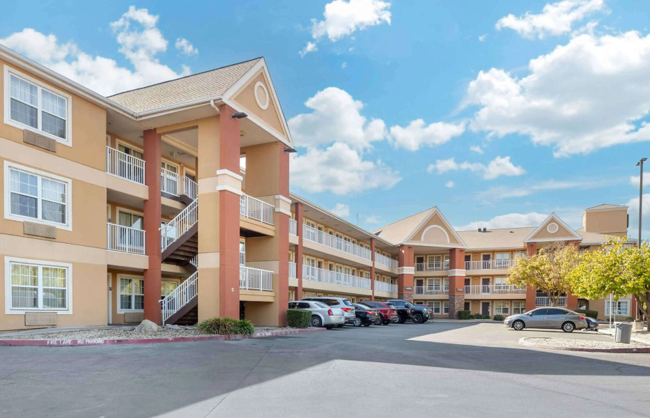 Extended Stay America Suites Fresno North