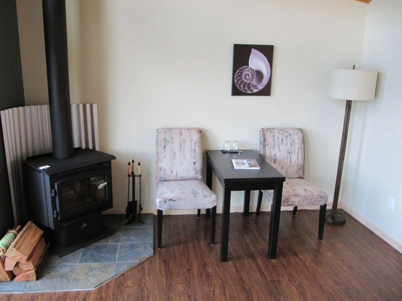 Backeddy Resort and Marina