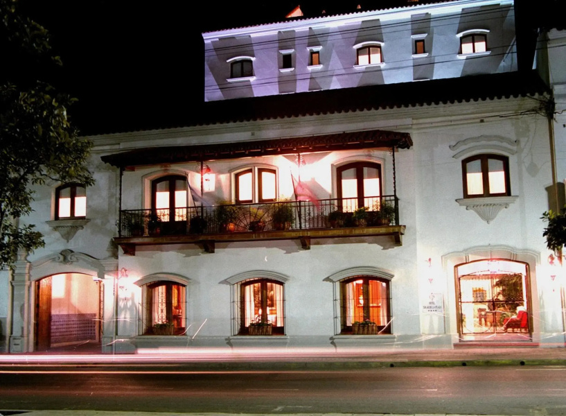 Solar De La Plaza