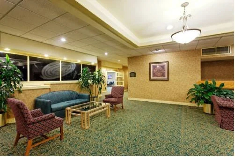 亨茨维尔大学路智选假日酒店(Holiday Inn Express Hotel & Suites Huntsville University Drive)