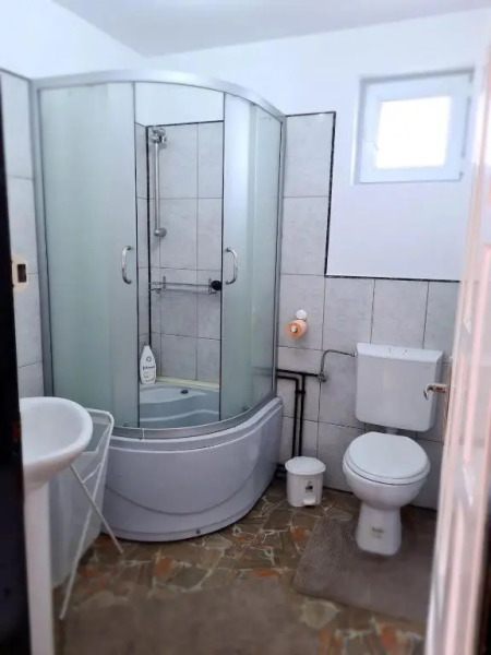 Apartment separat intr-o casa din Saliste