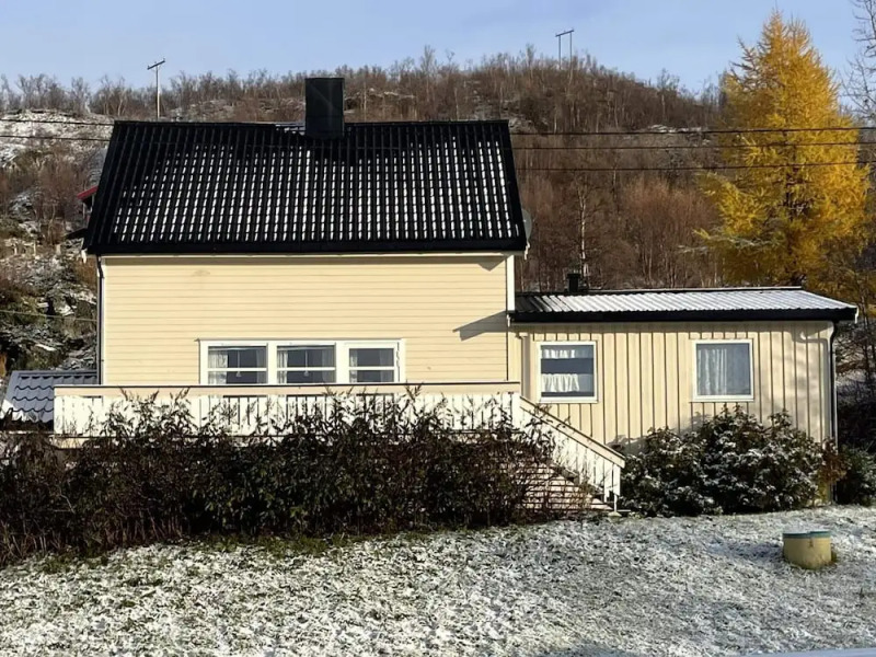 9 Person Holiday Home in Korsfjorden