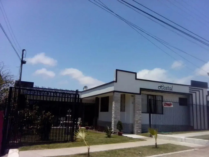 Hostal Y Cabanas La Moderna