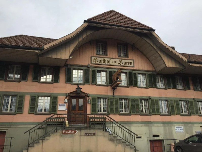 Gasthof zum roten Thurm