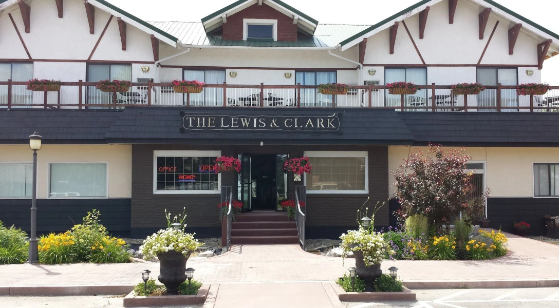 The Lewis & Clark Motel of Three Forks