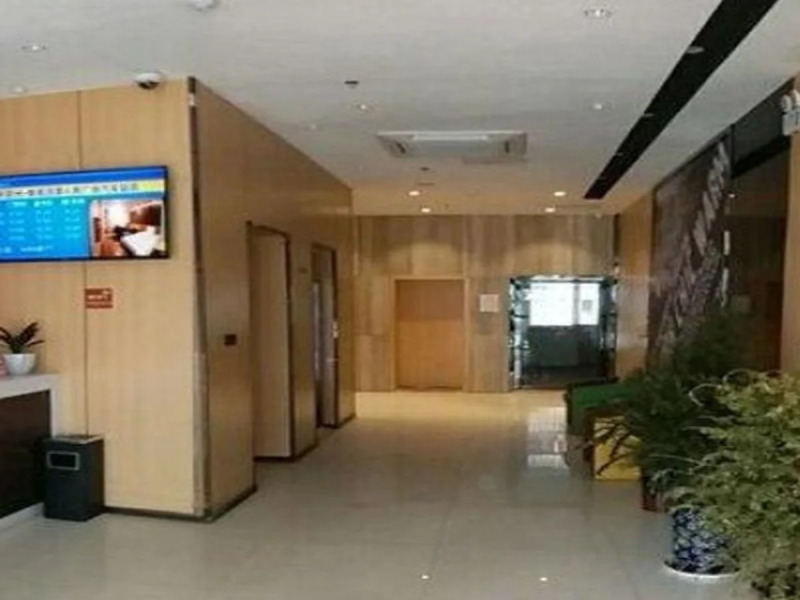 7Days Inn Loudi Lianyuan People's Square Bus Station