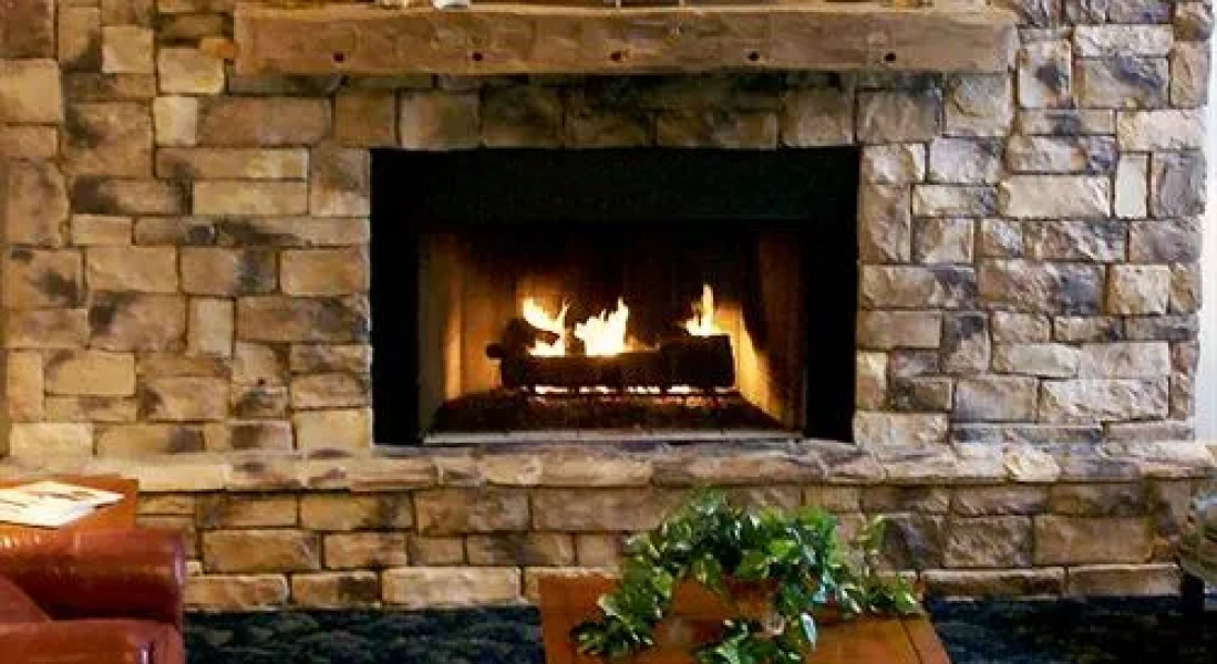 AmericInn Lodge & Suites Saugatuck — Douglas