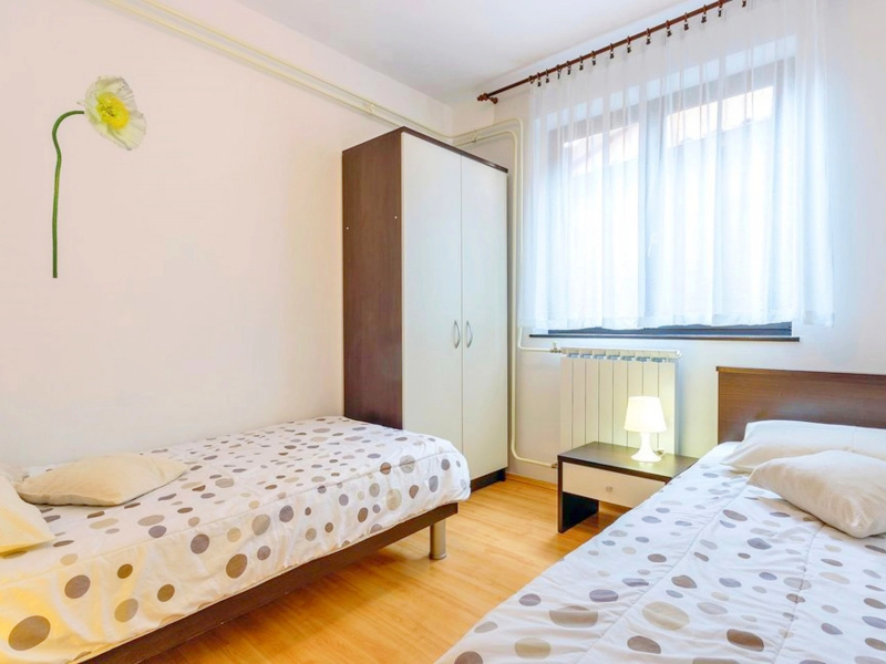 Apartments Miljenko