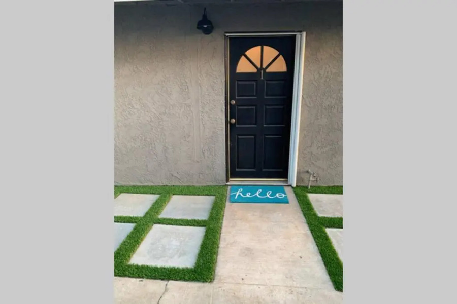 City Center Villa - Pool, Patio & Close To Beach!