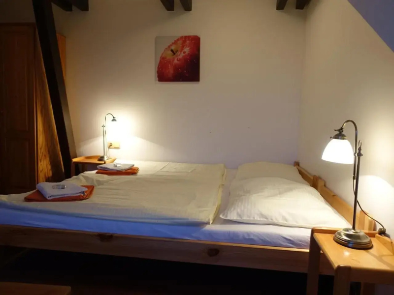 Welcoming Holiday Home With Private Garden, Heating, Parking