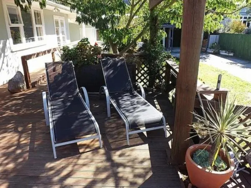 Sunrise Beach House - Rarangi Holiday House