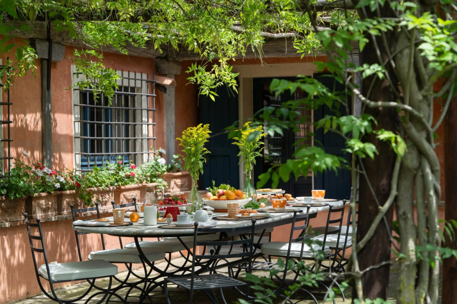 New Casale Volare Stylish Tuscany Farmhouse With House Chef Pool Pet Friendly Thermal Baths
