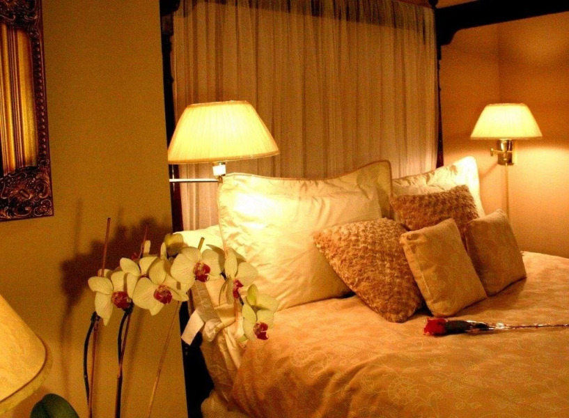 20 Bells Lake Bed & Breakfast