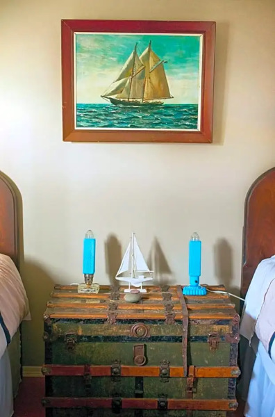 Moon Gate Guest House