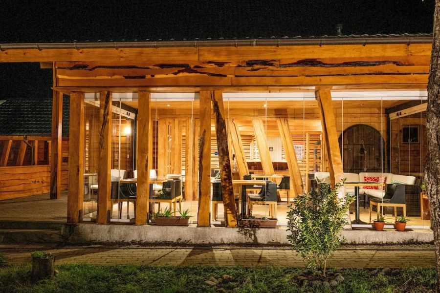 Alto Melimoyu Hotel & Patagonia