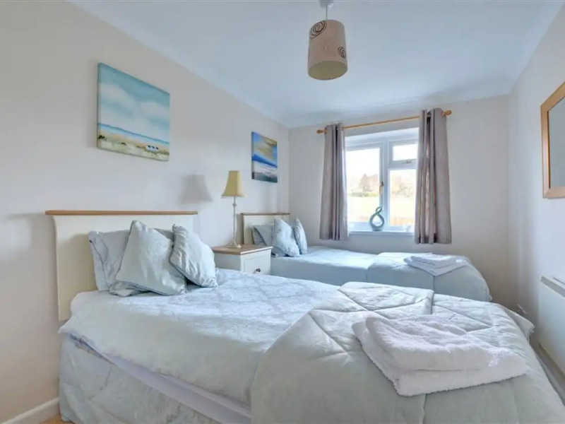 Lovely and Comfortable Holiday Home in Quiet and Stunning Surrounding Area of Begelly