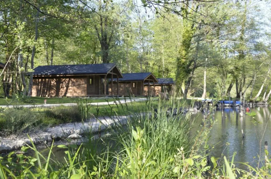Logis Hôtel les Lodges Du Lac