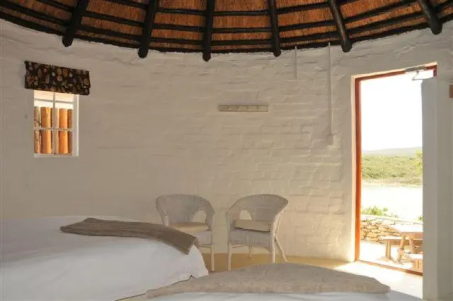 De Hoop Collection - Campsite Rondawels