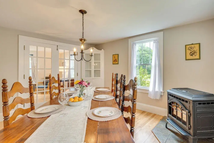 Family-friendly Retreat in Barre: 2 Spacious Decks