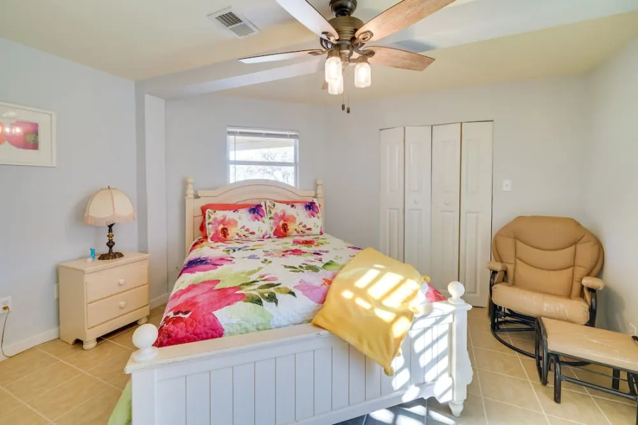 Cozy Bandera Cottage w/ Medina River Access!
