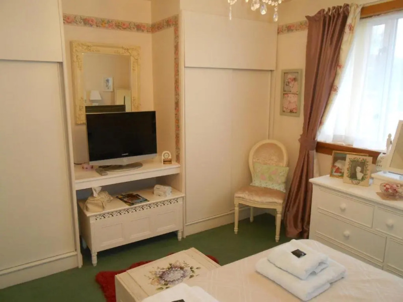 Rose Villa Bed And Breakfast