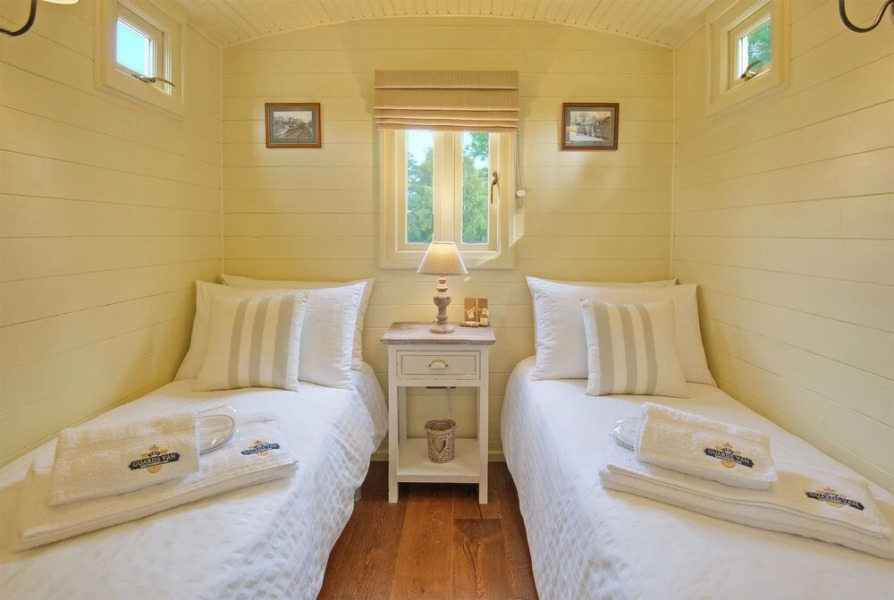 Quirky & Stylish Railway Carriage for 2