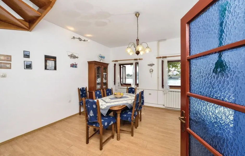 Amazing Home in Lun With Wifi and 3 Bedrooms