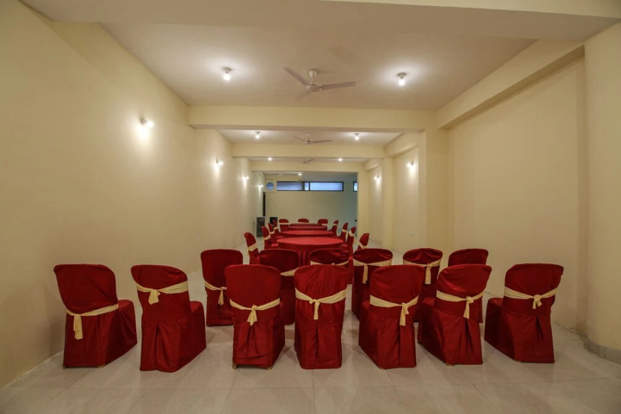 OYO 3603 White Pearl Hotel