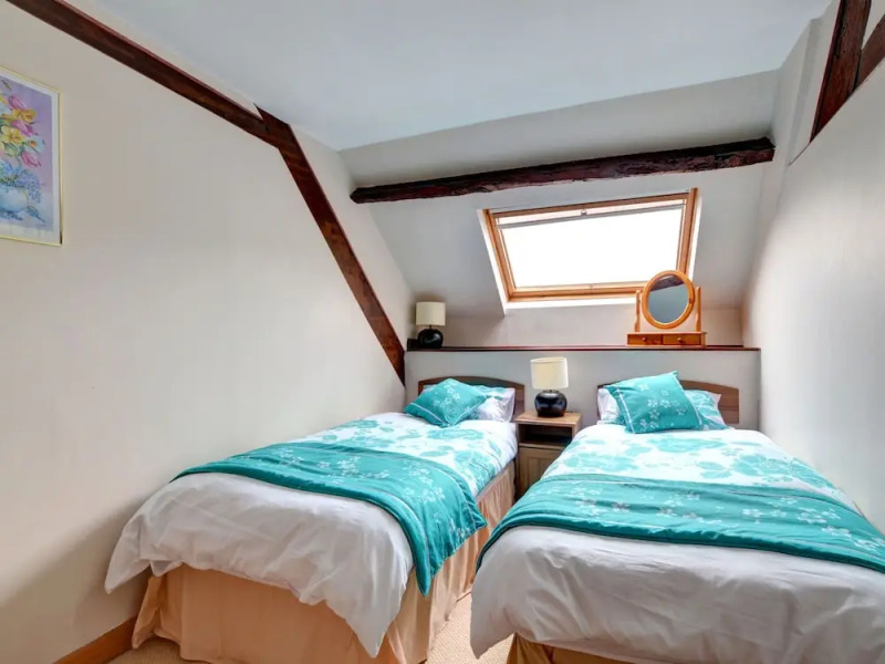 Holiday Home Adjacent to Owner's Farmhouse, Near the Town of Builth Wells