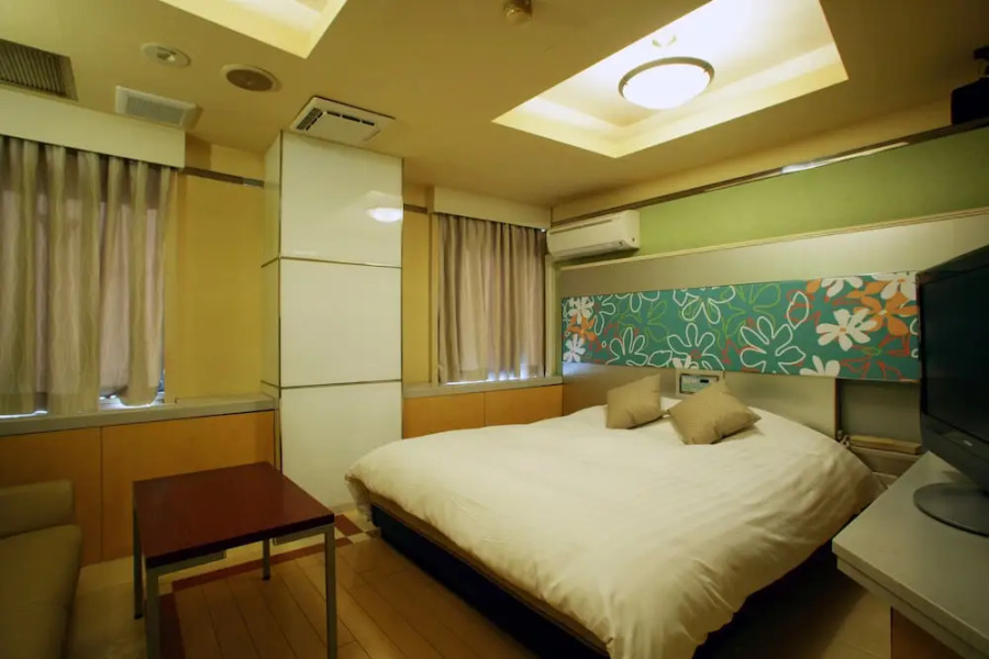 Hotel Aqua Blue Yokosuka