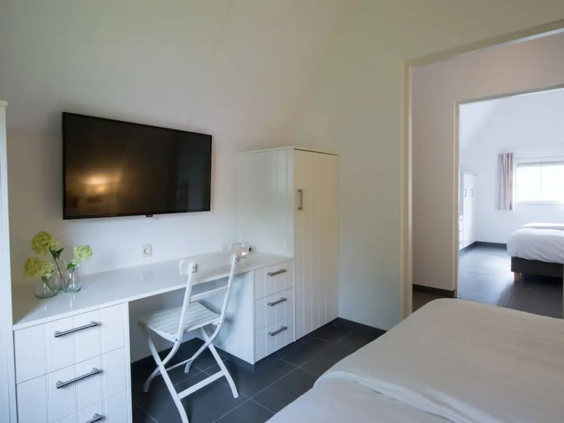 Relaxing Sauna Villa Retreat