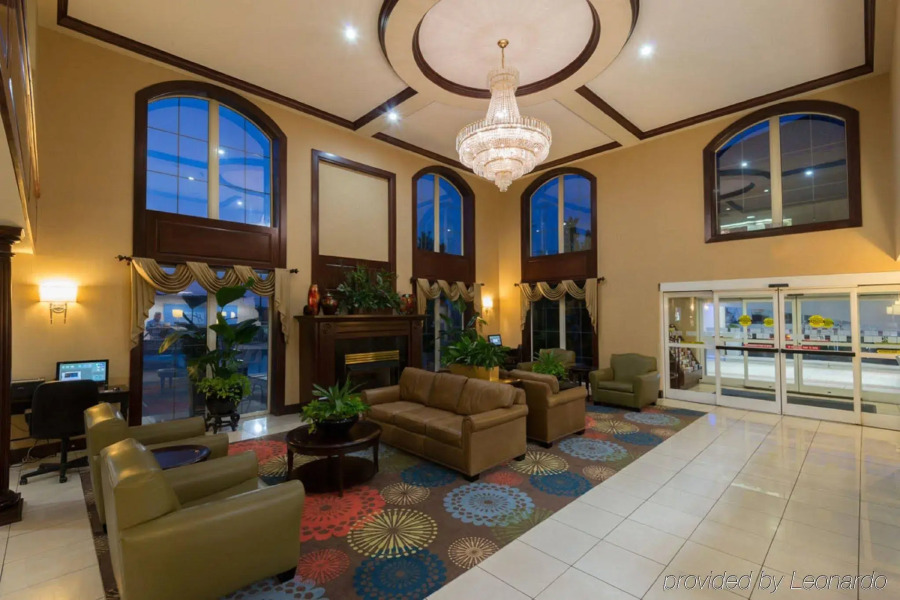 Holiday Inn Express & Suites Asheville SW - Outlet Ctr Area by IHG