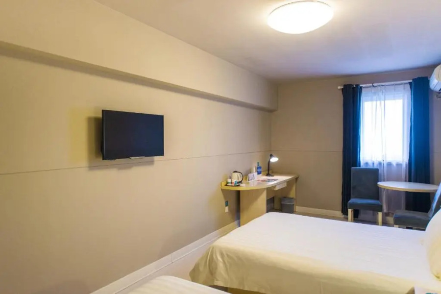 Jinjiang Inn Select Wuwei Railway Station Wanda Plaza