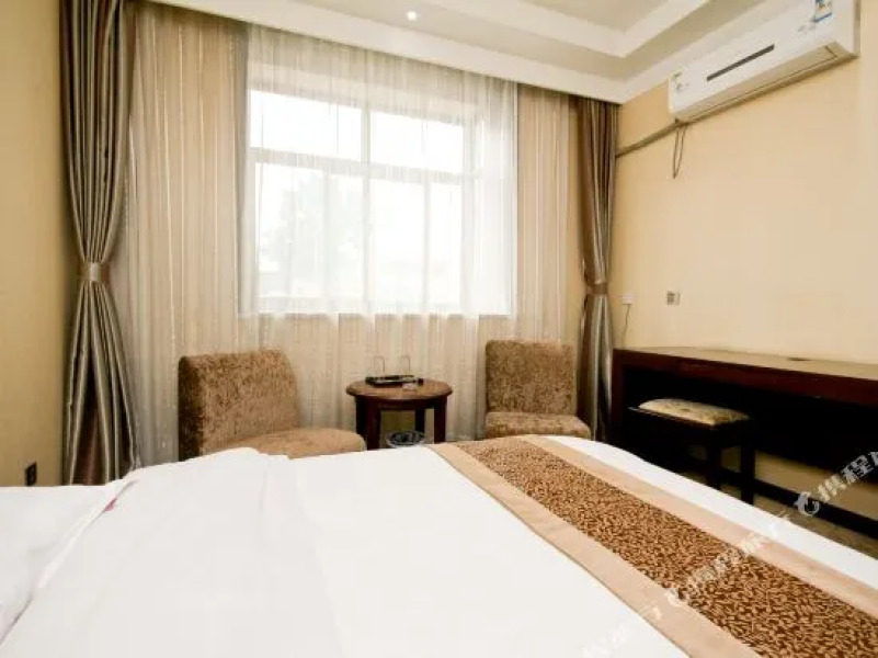 Lily Business Hotel Huashan