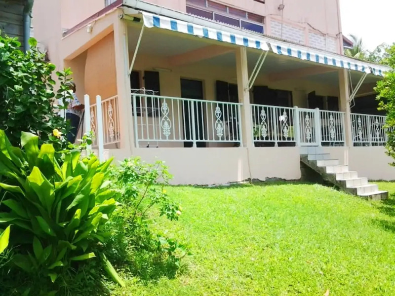 Apartment with 2 Bedrooms in Le Lamentin, with Wonderful Mountain View, Enclosed Garden And Wifi - 12 Km From the Beach